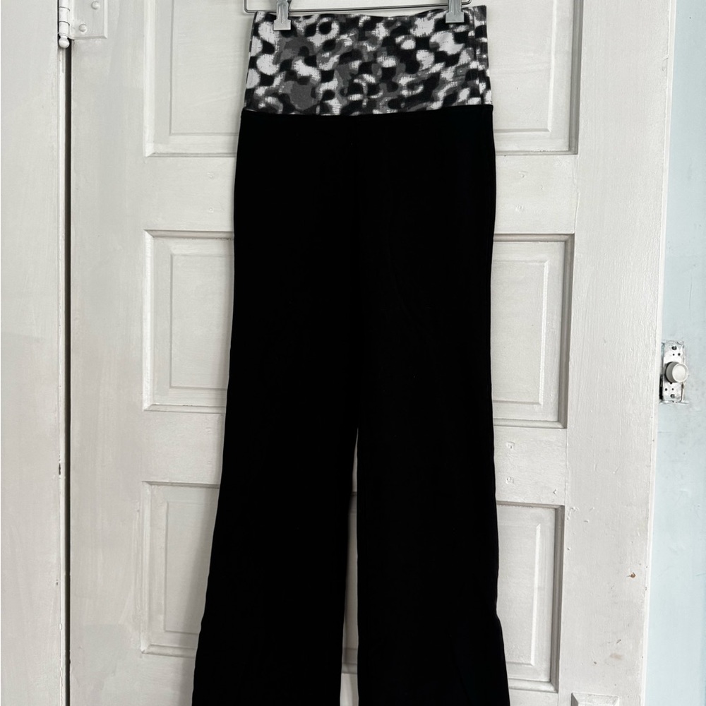 Everlast Black Wide-Leg Pants with Patterned Gray Waistband - wear two ways